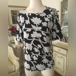Loft NWT black/white floral print top size M